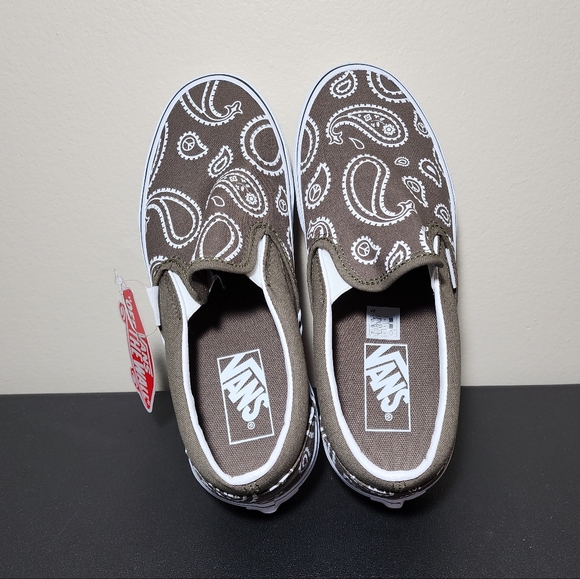 Vans Classic Slip On Green White Canvas Women's Shoes NEW - Picture 8 of 14